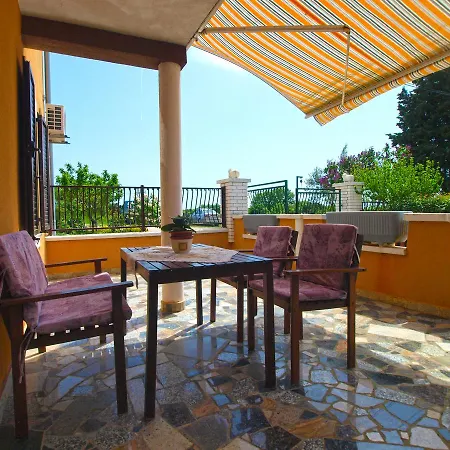 Lägenhet Mario 1622 Valtura