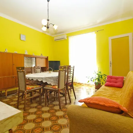 Mario 1622 * Valtura