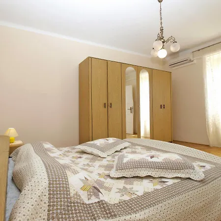 Mario 1622 * Valtura