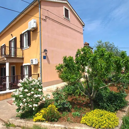 Appartement Mario 1622 Valtura
